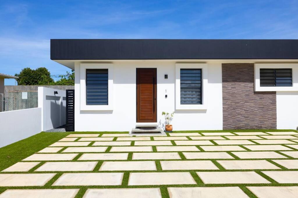 Ramey Cir D, Near Airport, Beaches W/King Bed. Aguadilla Esterno foto